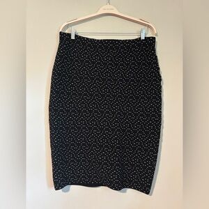 EMPORIO ARMANI - Elegant Black and White Polka Dot Skirt - size IT 52 (US XL)